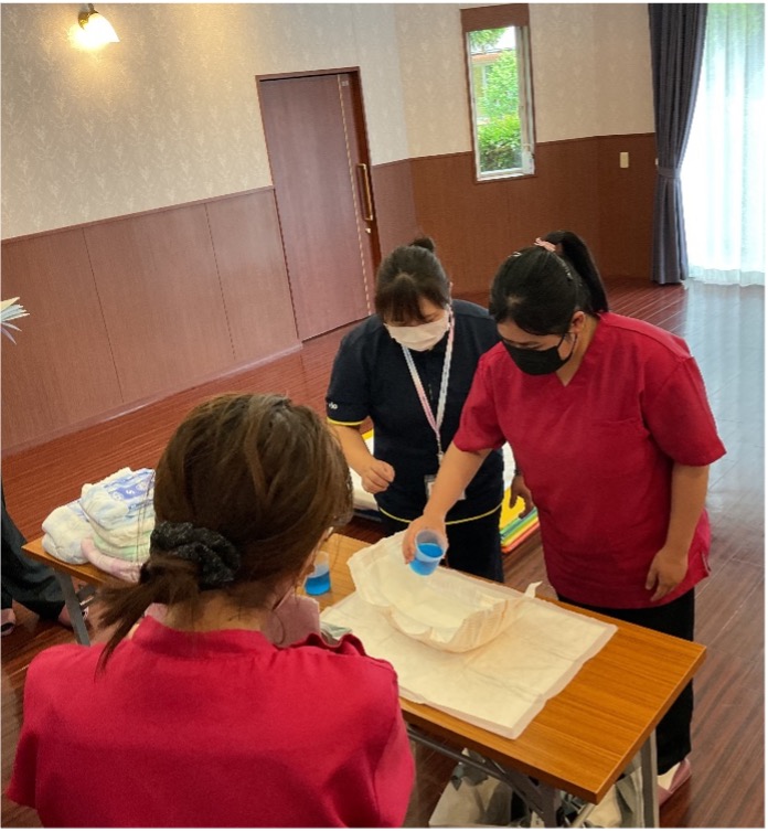 栃木県宇都宮市-ケアハウスアオーラ而今-オムツのことをもっと知りたい-03