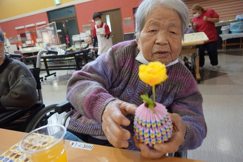 栃木県さくら市-特別養護老人ホーム-にこんきつれ荘-望年会-03