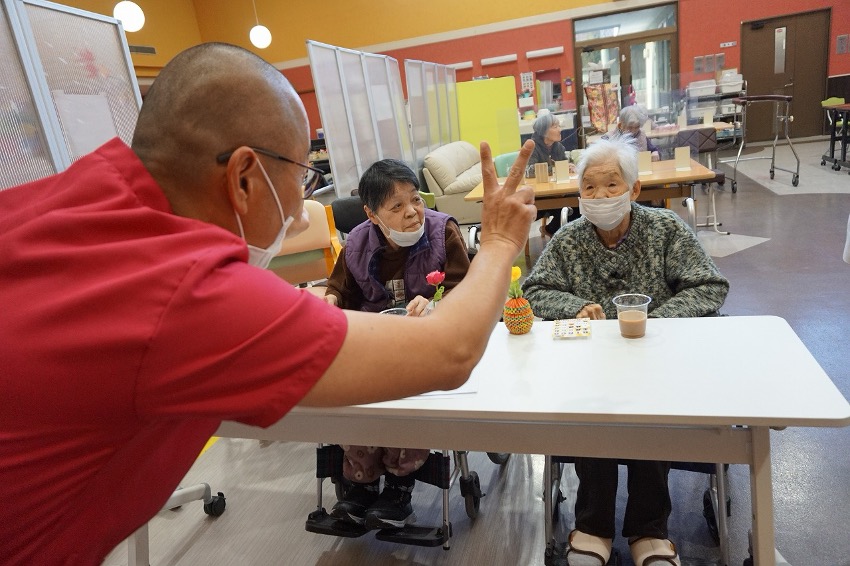 栃木県さくら市-特別養護老人ホーム-にこんきつれ荘-望年会-04