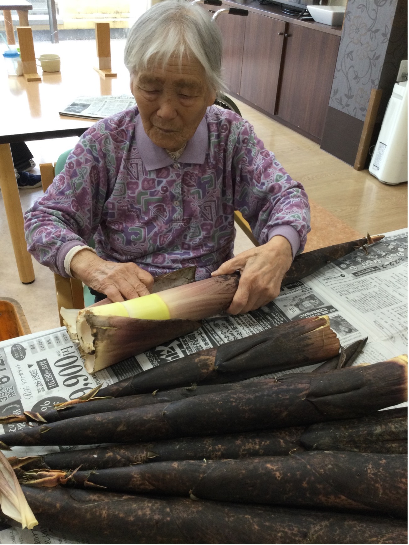 栃木県さくら市-地域密着型特別養護老人ホーム-季節を感じる筍-1