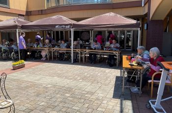 【青空食堂 開店しました！】～今日の一日楽しく～
