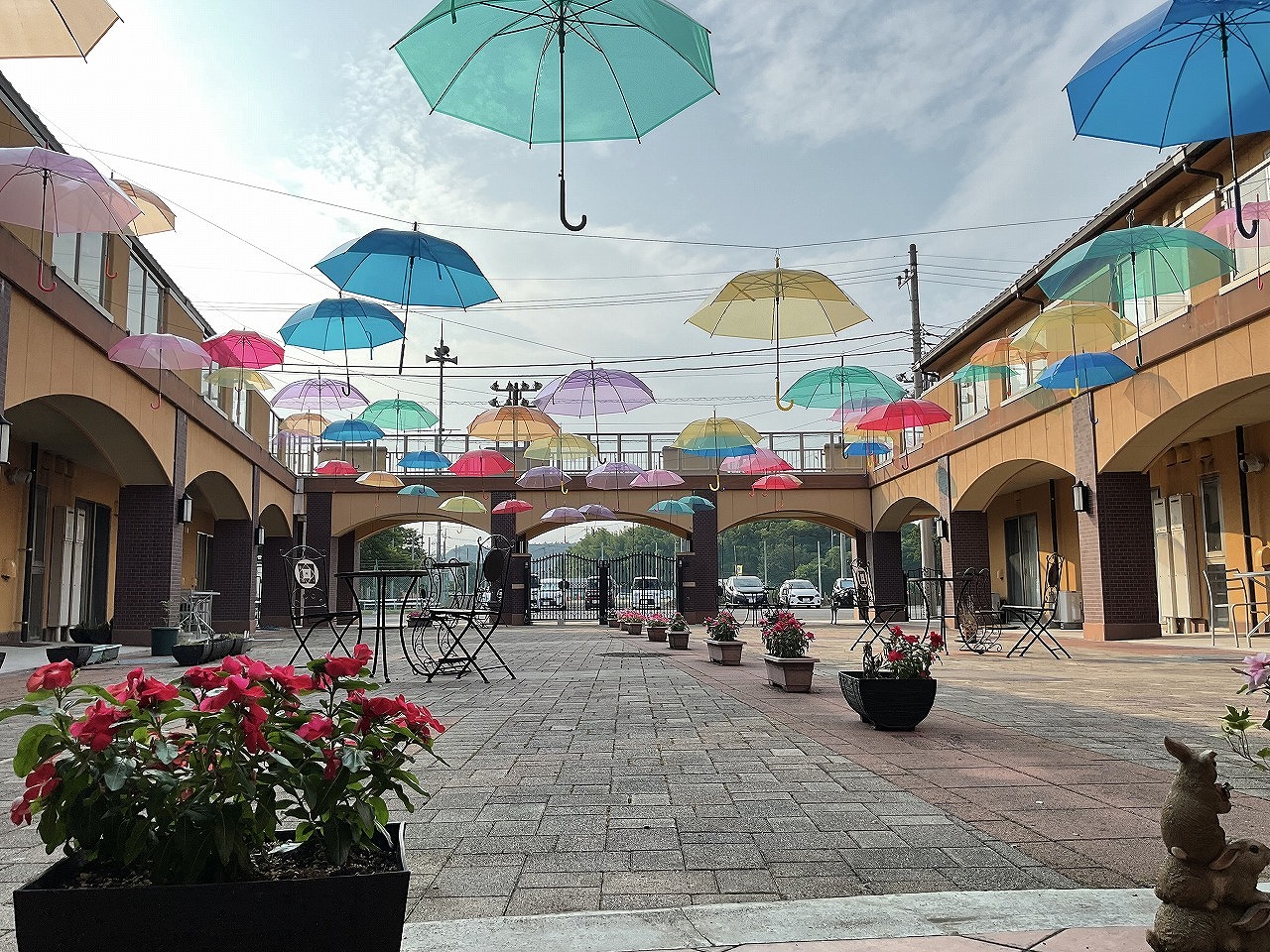 栃木県さくら市-地域密着型特別養護老人ホーム-而今桜-アンブレラスカイ-02